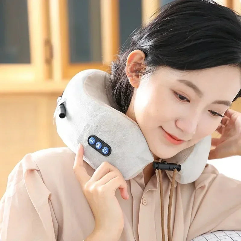 Kabelloses U-förmiges Nackenmassagekissen mit Wärmefunktion