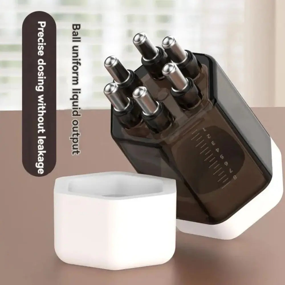 Kopfhaut-Massagekamm mit Ölspender